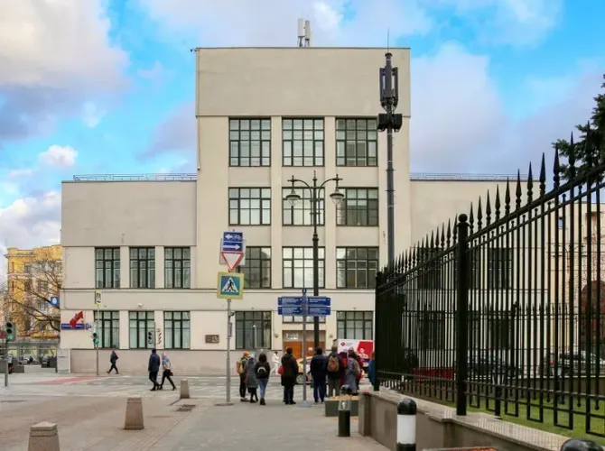 От метро до ГОЭЛРО. Экскурсия про электрификацию с посещением музея-квартиры Кржижановского