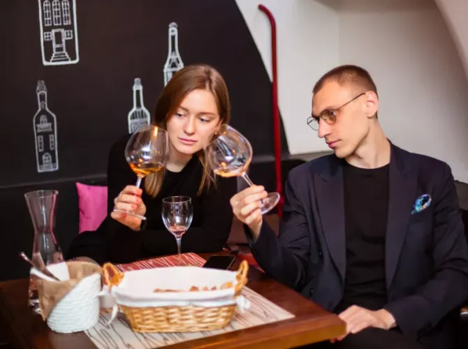 Вино глазами инженера. Дегустируем французскую архитектуру. Лекция + дегустация вина