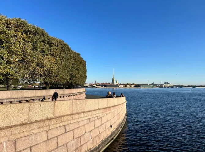 Петербург глазами археолога. Пешеходная экскурсия по Стрелке Васильевского острова
